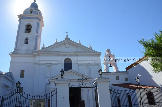 Eglise Nuestra Señora Del Pilar