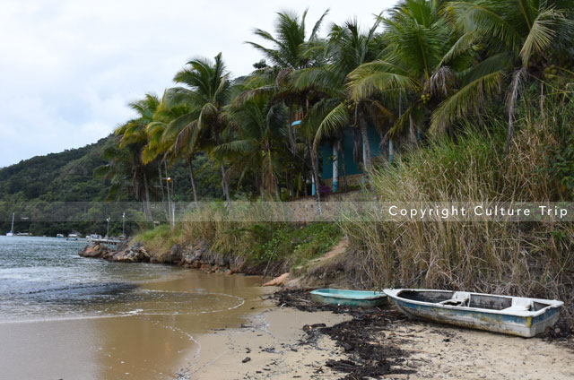 Bateaux sur une plage