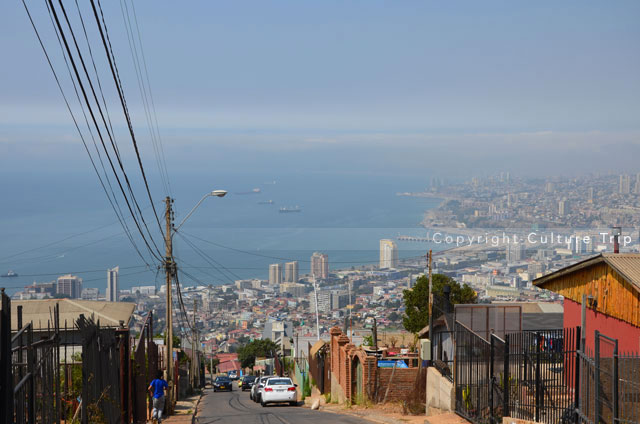 Vue sur la baie de Valparaiso