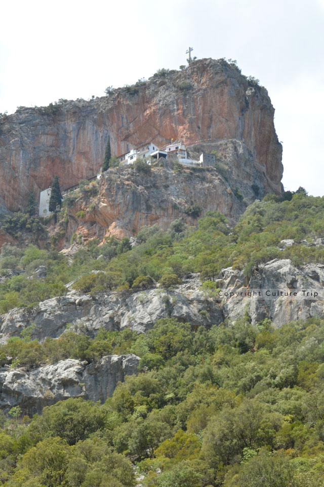 Le monastère Panagias Elonis