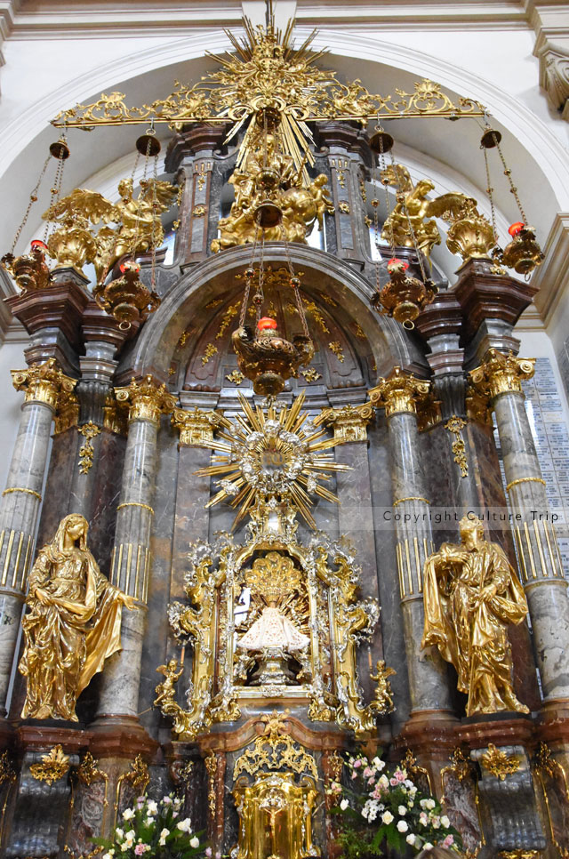 Statue de cire du Petit Jésus de Prague
